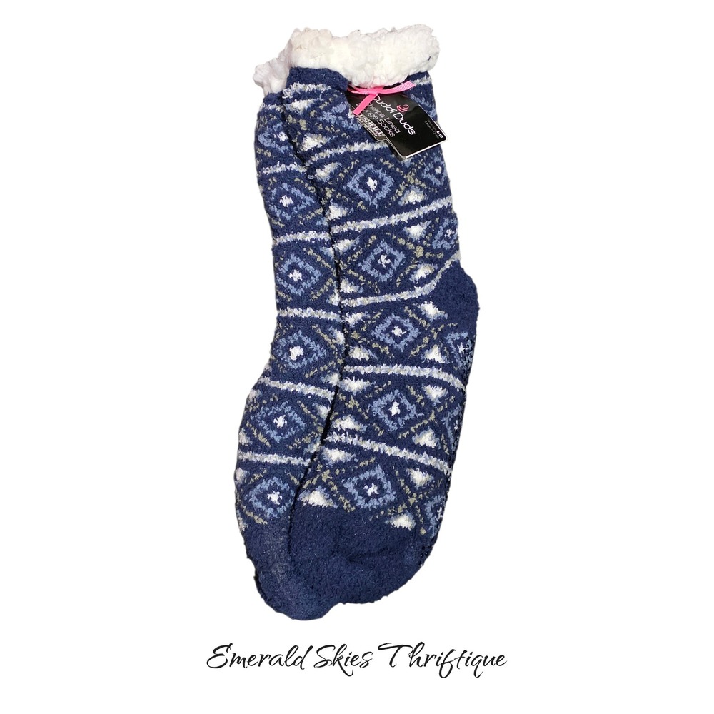 NWT Cuddl Duds Sherpa Lined Lounge Socks Women's 4-10 blue  soft. Free ship